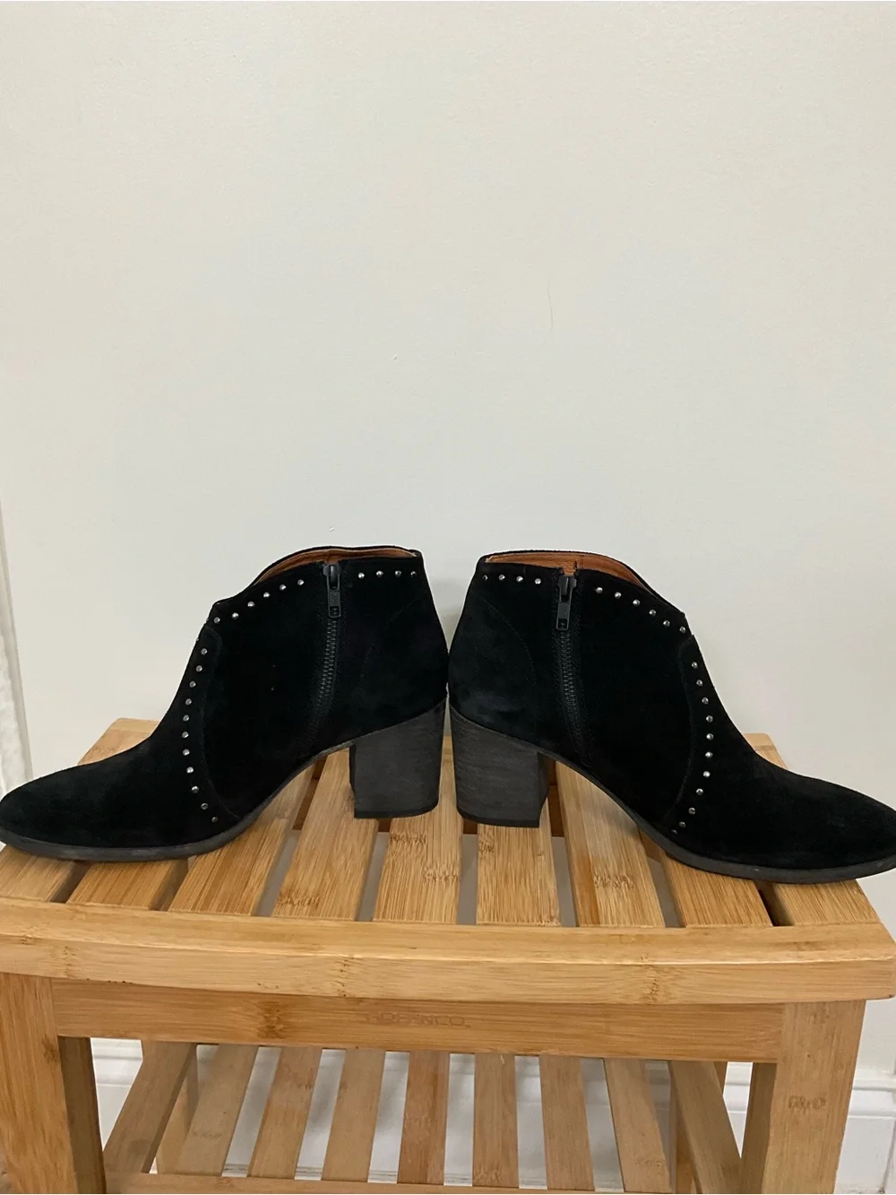 Frye Women’s 9.5 B Black Suede Studded Ankle Boots Western Block Heel